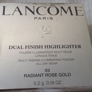 Lancome Dual Finish Highlighter. 03 Radiant Rose